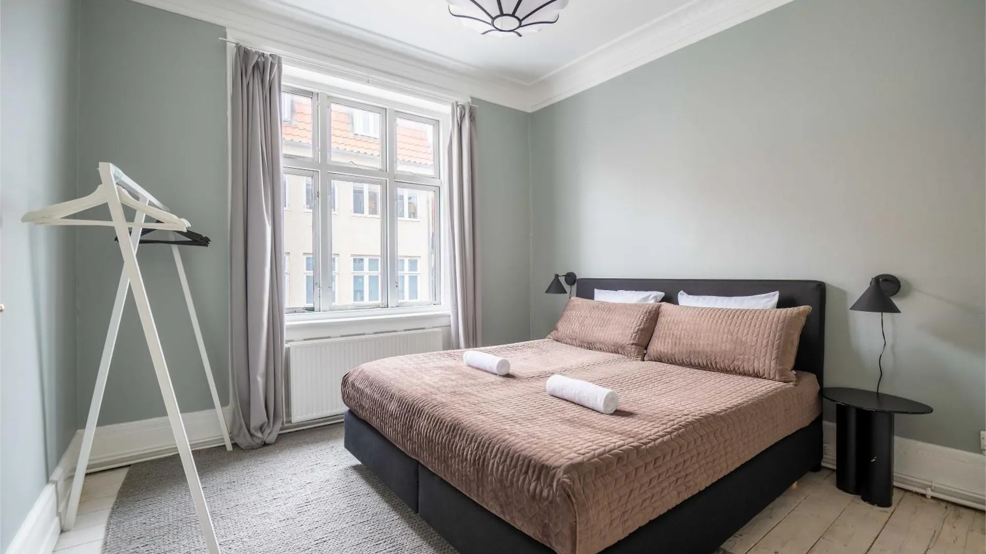 Super Central 2Br Apartment In Old Town Copenhagen