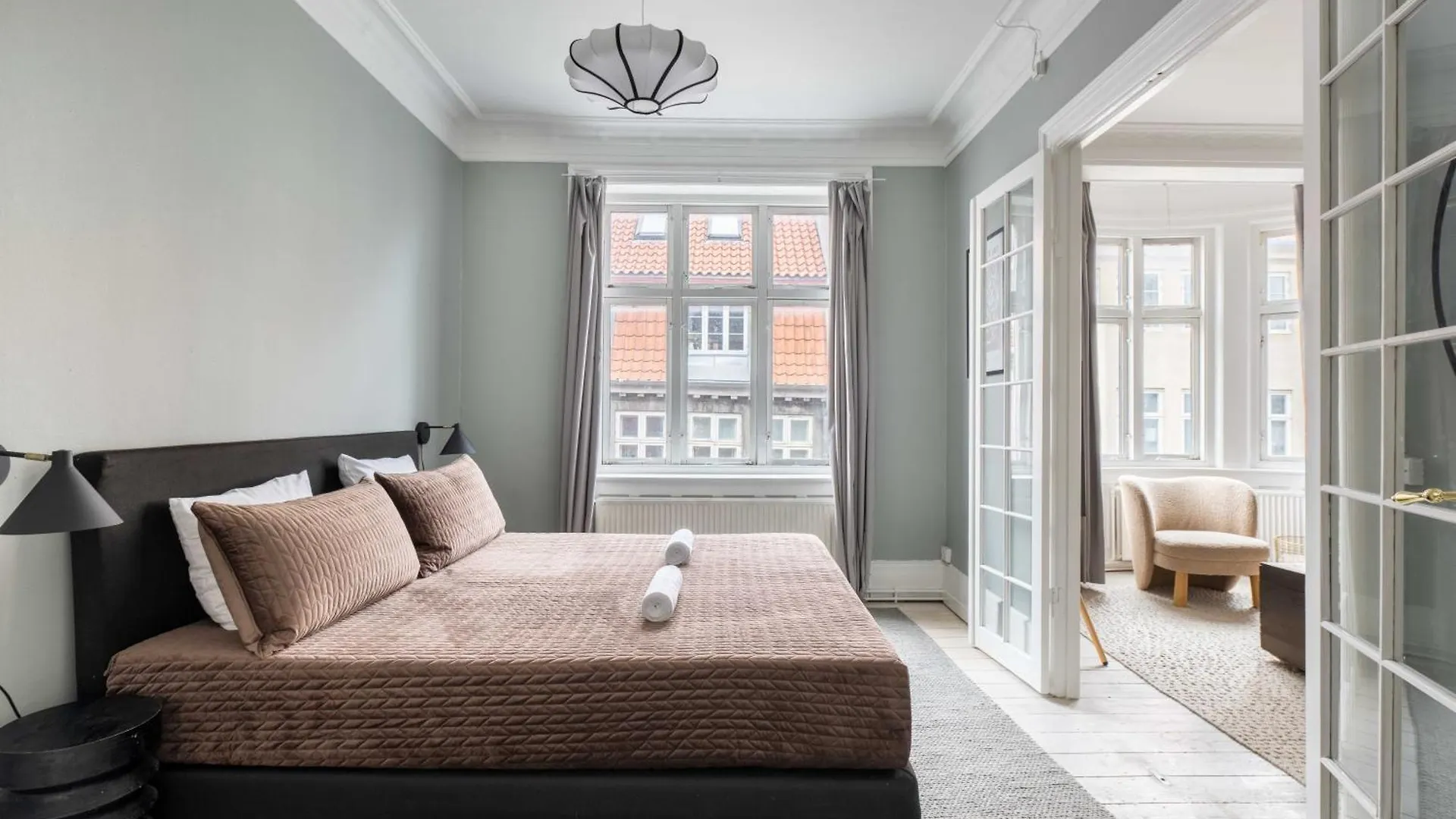 Super Central 2Br Apartment In Old Town Copenhagen